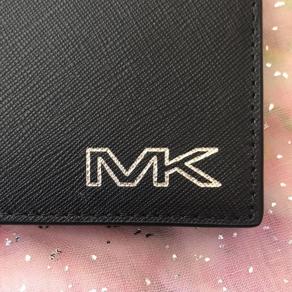 Brand New Michael Kors Genuine Leather Black Slim Billfold Wallet w/ Silver Logo